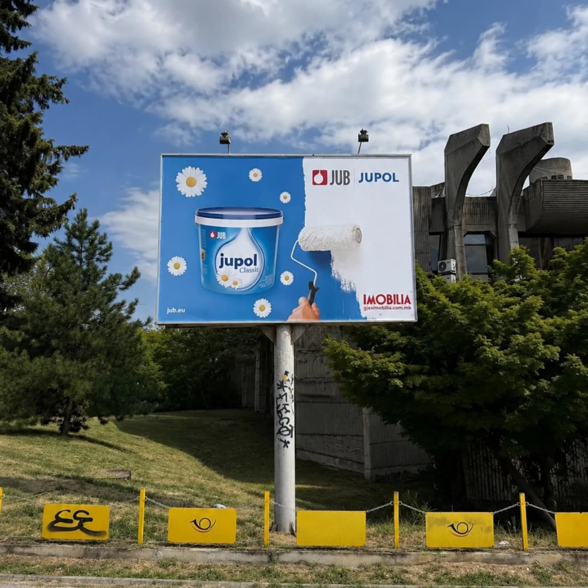 Blaze Koneski Boulevard billboard face D in Pajko Maalo, Skopje